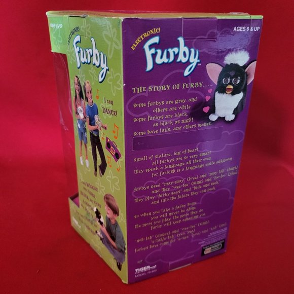 Electronic Furby Tiger Toy Tan Body White Stripes Beige Tummy White Inside Ears - Picture 3 of 13